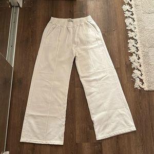 Abercrombie & Fitch “Soft Af Collection” Wide Leg Sweatpants
